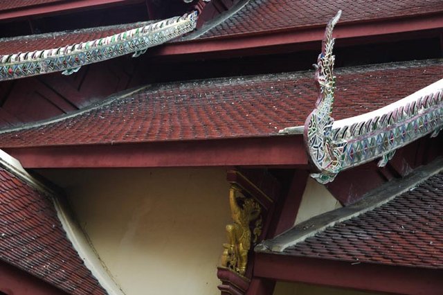крыша тайского дома, фотографии Таиланда