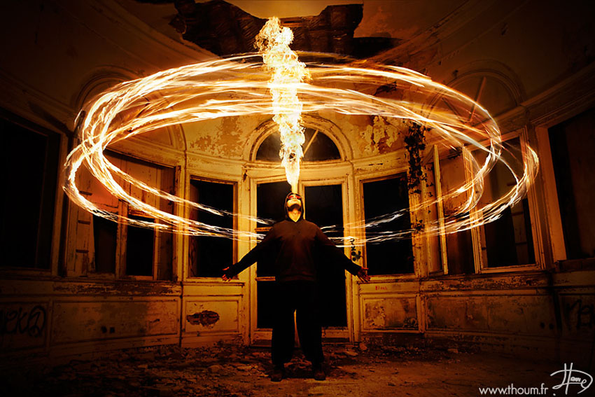 fireshow18 Стихия огня на фото Тома Лакоста