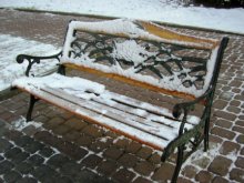 Адзiноцтва.... / Обычная скамейка, увиденная мною зимним днём.