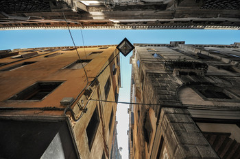 Геометрия узких улиц / На улицах Венеции