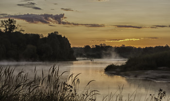 Миколині тумани... / 22.08.2021.. річка Десна.