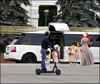 На самокате / На самокате