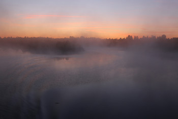 Перед рассветом / Туман на реке Ковже.
