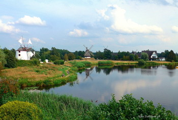 Internationales Wind- U. Wassermühlen-Museum / Интернациональный музей ветряных и водяных мельниц в городе Гифхорн (Германия, нижняя Саксония)
Braunschweig. Tango mit einerPuppe
https://www.youtube.com/watch?v=zgiNbxFjzL8
Segelschiffe in Hamburg
https://www.youtube.com/watch?v=JT5YfxP005o
STAMP Internationale Festival der Straßenkünste in Hamburg 2017
https://www.youtube.com/watch?v=190JwL79KF4
Hamburg im Winter
https://www.youtube.com/watch?v=0dOEZDrFNgo
Venezianischer Karneval in Hamburg 2018. Video

https://www.youtube.com/watch?v=g-HDOSvJTUo