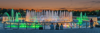 Союз света и воды / Светомузыкальный фонтан в Царицыно