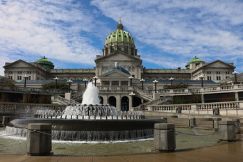 Harrisburg, PA. Капитолий. / США