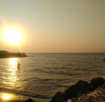 &nbsp; / Sunset on the Sea