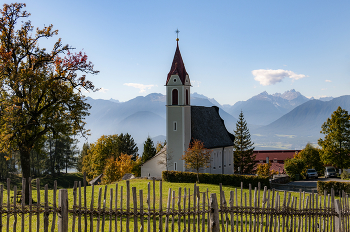 Тирольская деревня / ...