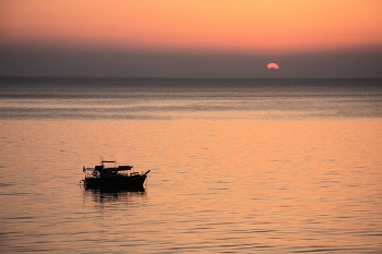 Одиночное плавание... / Раннее утро на Родосе...