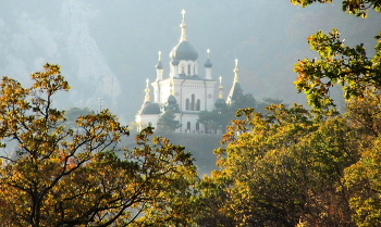 Мираж / Церковь Воскресения Христова в Форосе.