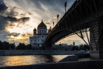Патриарший мост / Москва патриарший мост