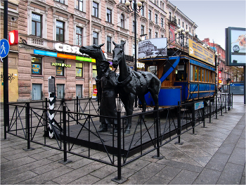 Памятник конке / Санкт-Петербург