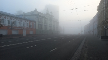 Туманное утро в Нижнем Новгороде / Туманное утро в Нижнем Новгороде