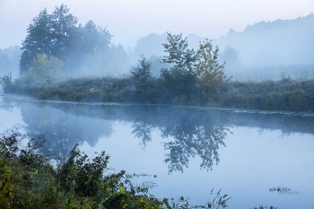 Туман на том берегу. / Осеннее утро на озере Рожок. Мещера.