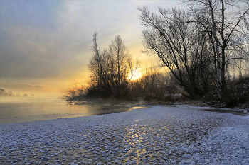 Морозное утро / Морозное утро на озере