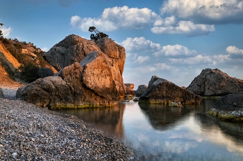 Большие камни / Берег Чёрного моря