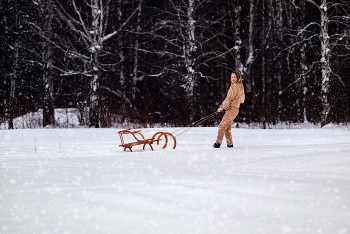 Выбираясь из леса / модель Вероника Вопсева