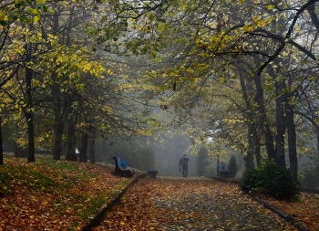 В аллеях осенних.......... / Железноводск. Октябрь