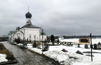 Всесвятский храм. / Всесвятский храм. Непогода.