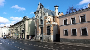 улица Остоженка / Москва.улица Остоженка