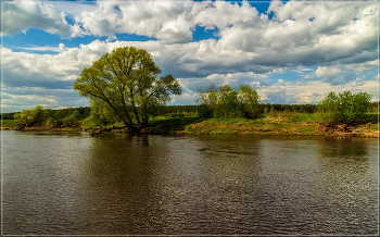 Облака над Клязьмой # 02 / 14 мая 2022 года. река Клязьма у города Дрезна, Восток Московской области