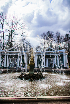 фонтан / https://www.instagram.com/vaguro_v_u_v

https://web.facebook.com/evgeniy.vagouro

https://vk.com/e.vaguro

https://www.youtube.com/user/MsREPOMEN

https://zen.yandex.ru/id/6229efa215abe97a09db4a54

https://www.tiktok.com/@vaguro_v_u_v