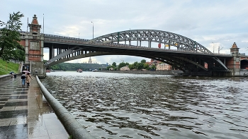 Вид на Андреевский железнодорожный мост / Москва.Вид на Андреевский железнодорожный мост