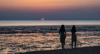 Восход солнца в Макади Бей. Красное море. Египет. / Египет.