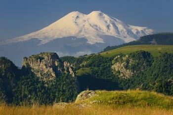 Утро в горах / Эльбрус