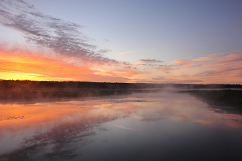 утро на озере / рассвет на безымянном озере