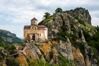 Шоанинский храм / Село имени Коста Хетагурова, Карачаево-Черкесская Республика.