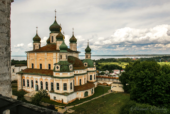 Переславль-Залесский. В Горицком Успенском монастыре. / ***