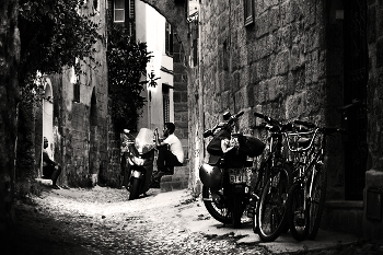 &nbsp; / жили-были