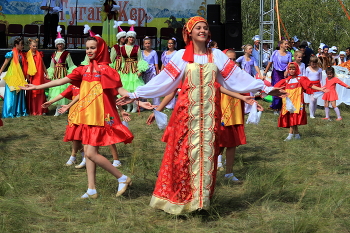 Праздник / Праздник в селе