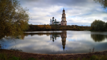 В селе Нуча / Берег речки Нуча. Осень. Октябрь.