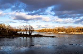 Переменчивая зима... / ***