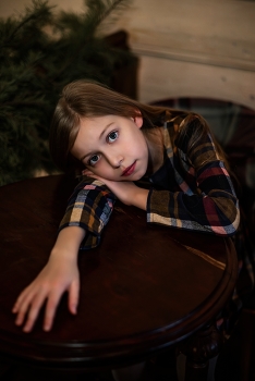 портрет Маши Беляевой / модель Маша Беляева