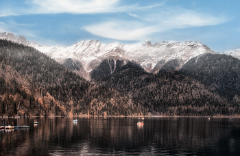 Озеро Рица / ...