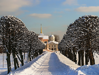 Хорошо зимой в Кусково... / Мороз и солнце...