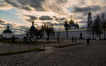 Лавра / осень, вечер, Сергиев Посад