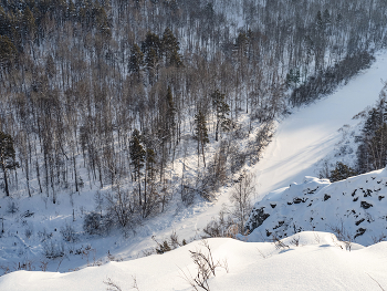 Зимний полдень / река, горы , зима