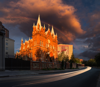 Храм Успения Пресвятой Богородицы / Город Курск (Россия)
Статьи об Искусстве VK и Flickr:
https://vk.com/ARTYOMMIRNIY
https://www.flickr.com/photos/r-tyom
https://500px.com/R-TYOM
_________
Copyright© Artyom Mirniy / Артём Мирный