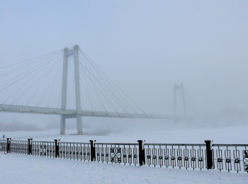 Мост в неизвестность / прогулка по зимнему городу в морозный день