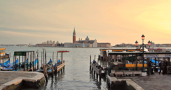 В Венеции вечереет / В Венеции вечереет