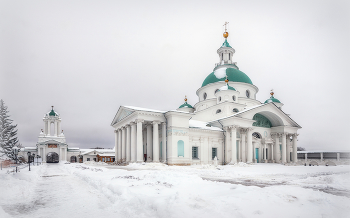 Спасо-Яковлевский Дмитриев монастырь / Ростов