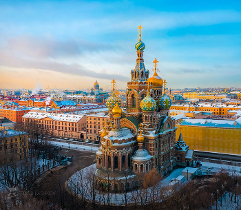 Спас на Крови / Храм Воскресения Христова Спас на Крови. Православный храм-памятник в Санкт-Петербурге, сооружённый на месте, где 1 марта 1881 года в результате покушения был смертельно ранен император Александр II. Храм был построен как памятник царю на средства, собранные по всей России.
Из серии «Зимние акварели Санкт-Петербурга».
Январь, 2022 год.