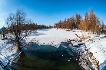 белгород.Центральный парк / NIkon D 700 + Зенитар 16 мм