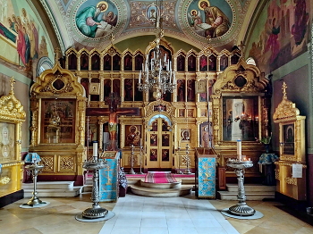 Старинный придел / Придел иконы Божией Матери Троеручица Никольского храма в Москве