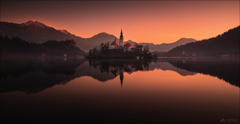 Smoke on the water.. / Словения, озеро Блед.
© https://phototravel.pro