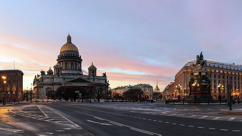 Розовые облака... / Санкт-Петербург...